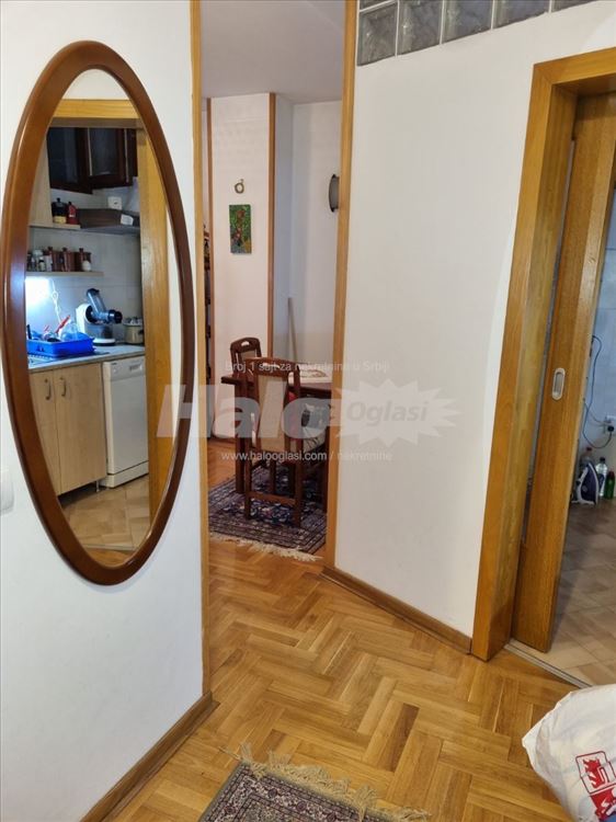 Izdajem stan na Vračaru — 6