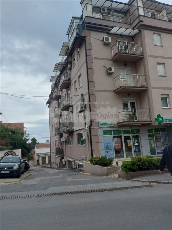 Izdajem stan na Zvezdari,kod aviv parka — 11
