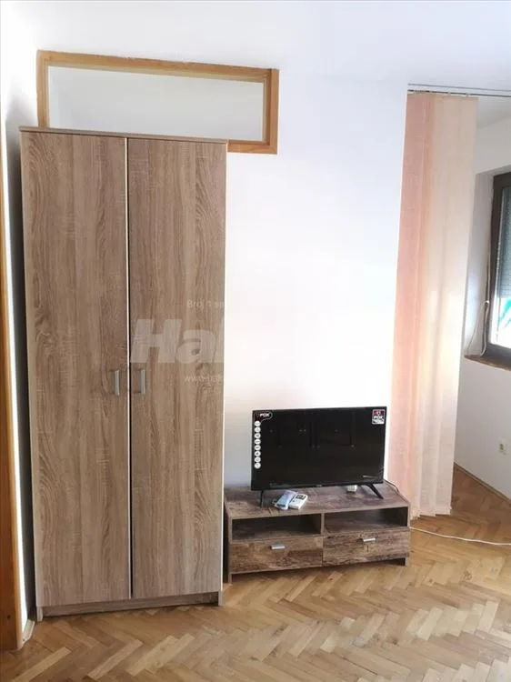 Izdajem stan od 32m2 na Vidikovcu — 4