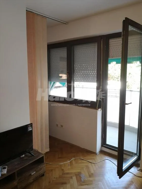 Izdajem stan od 32m2 na Vidikovcu — 5