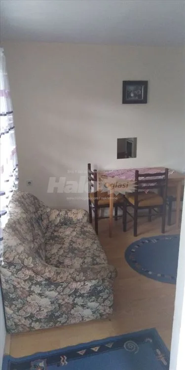 Izdajem stan od 42m2 u Surčinu, tel: 069/150-9280 — 2