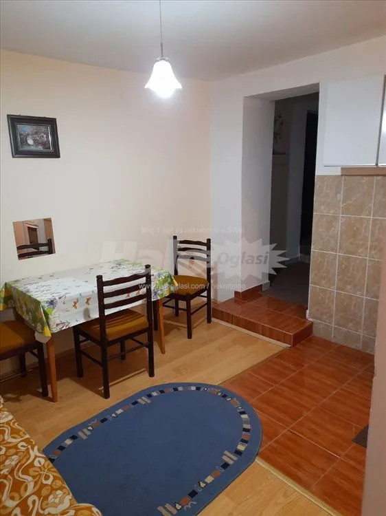 Izdajem stan od 42m2 u Surčinu, tel: 069/150-9280 — 6