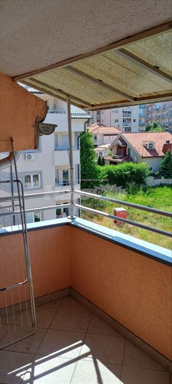 Izdajem stan povoljno — 3