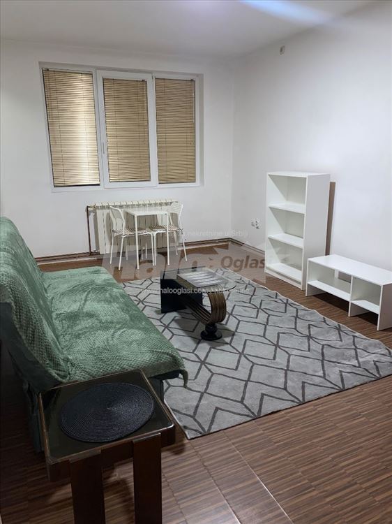 Izdajem stan Preševska 77,Beograd,42m2 — 8