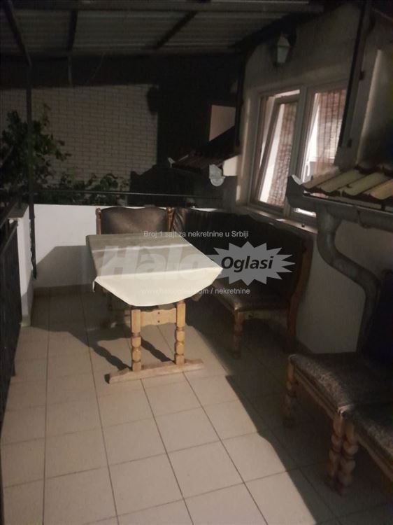 Izdajem stan u Batajnici — 4