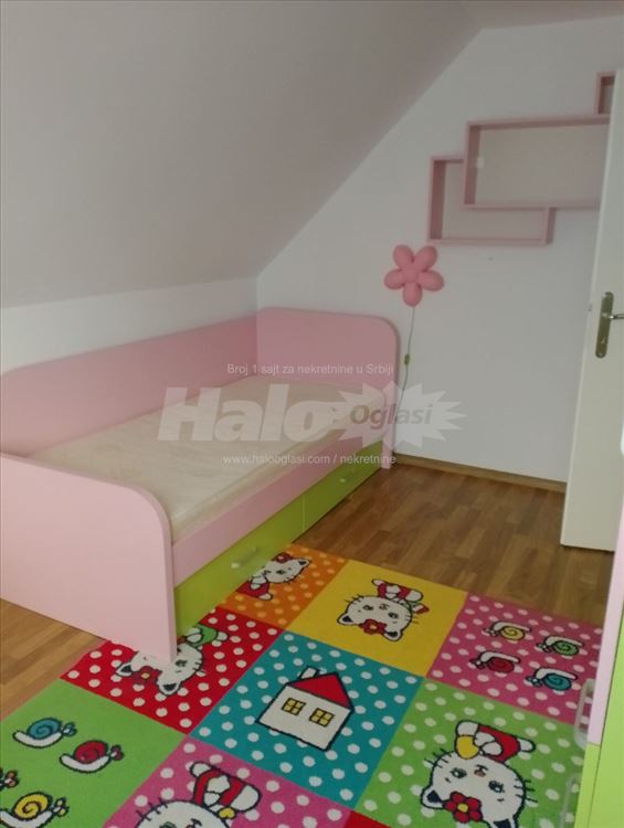 Izdajem stan u Batajnici na odlicnoj lokaciji — 9