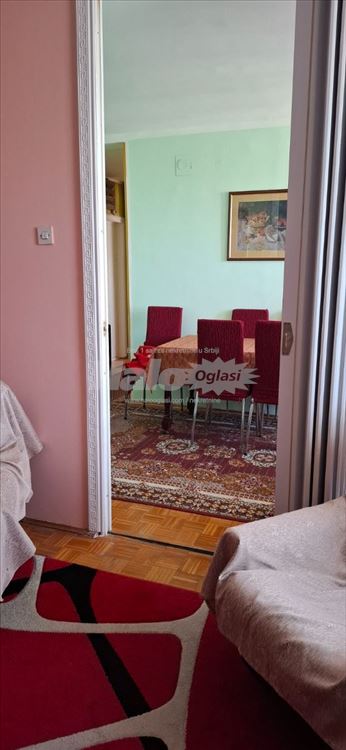 Izdajem stan u bloku 63 na odličnoj lokaciji — 7