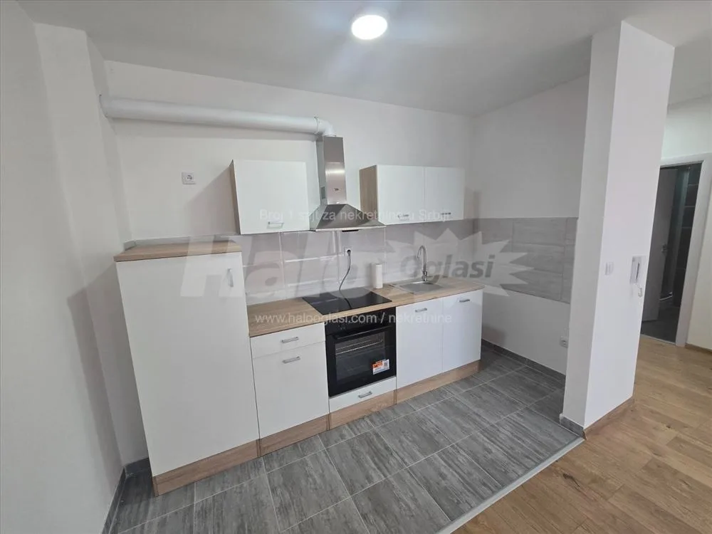 Izdajem stan u Borči, JNA, 45m2 — 6