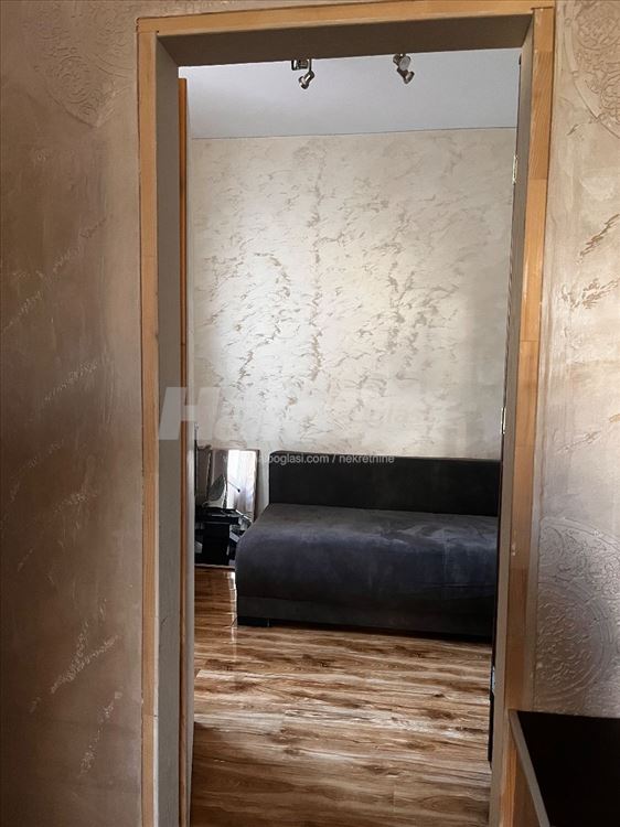 Izdajem stan u centru grada, Zeleni Venac — 9