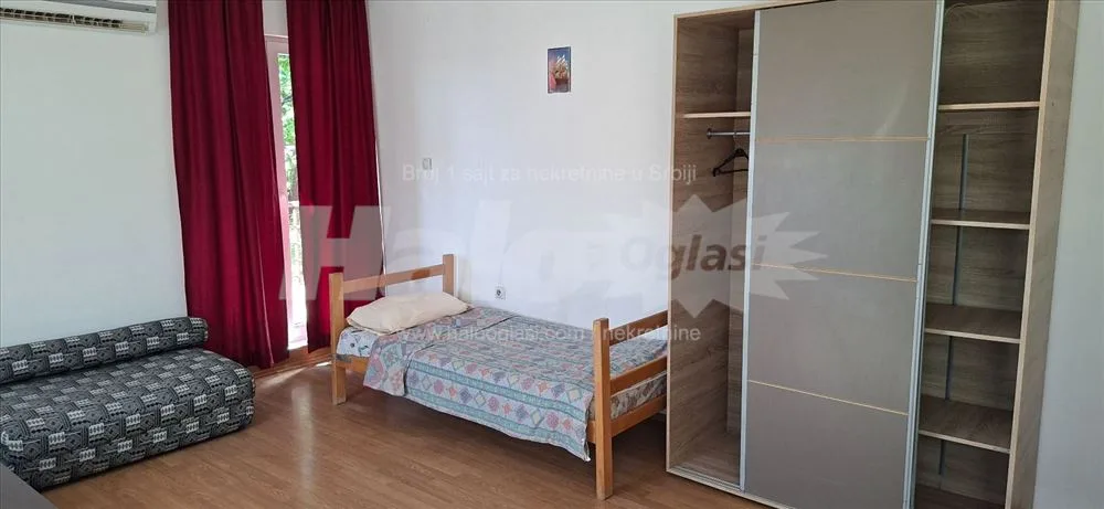 Izdajem stan u centru Lazarevca — 10