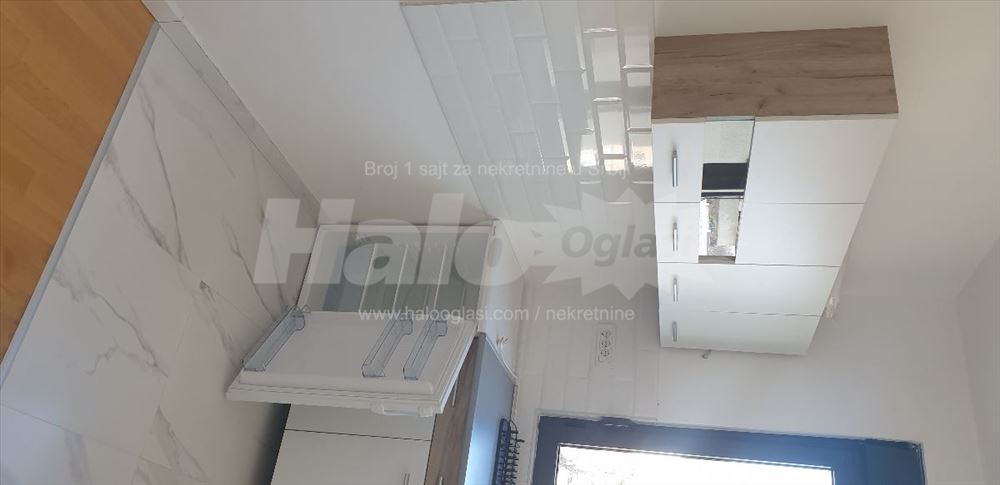 Izdajem stan u Dimitrija Tucovića 25 od 30m2 — 4