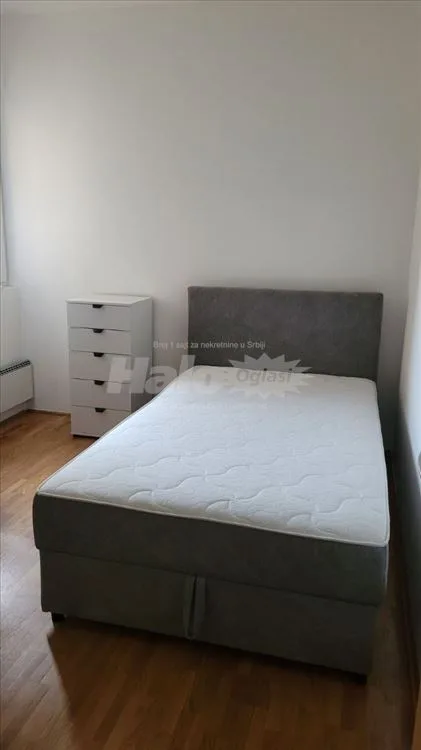 Izdajem stan u Krnjači — 10
