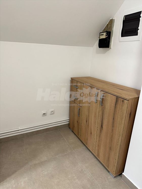 Izdajem stan u kući32+5namešten cg zaseban ulaz — 3