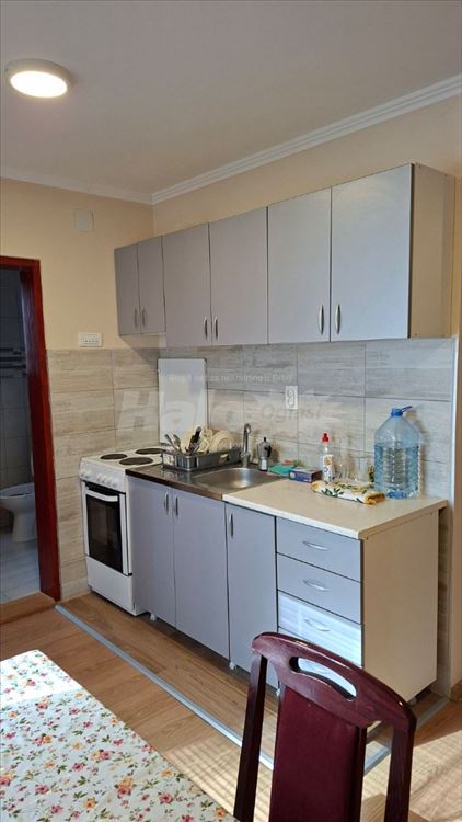 Izdajem stan u Kumodrazu (Vozdovac) — 9