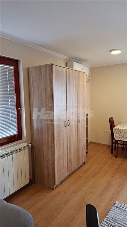 Izdajem stan u Kumodrazu (Vozdovac) — 11
