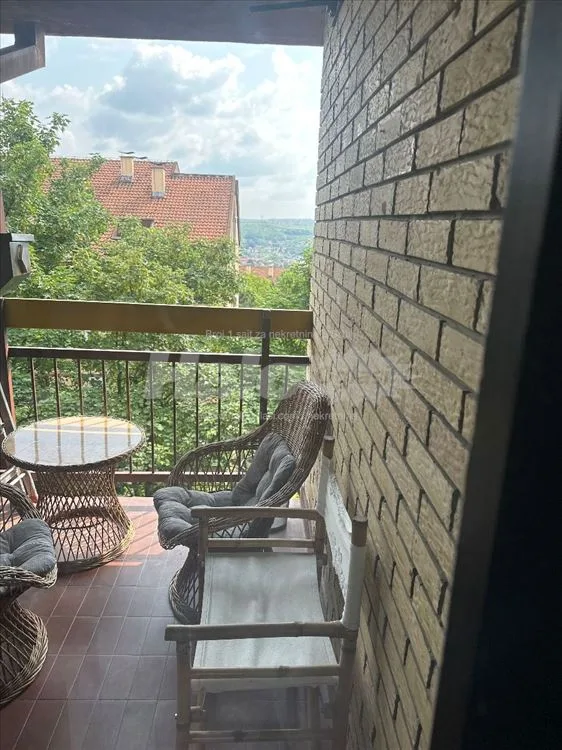 Izdajem stan u mirnom i lepom delu Resnika — 4