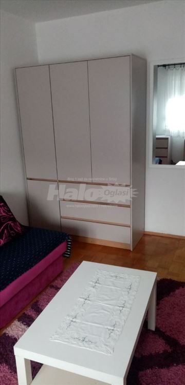 Izdajem stan u Pozeskoj, Banovo brdo — 6