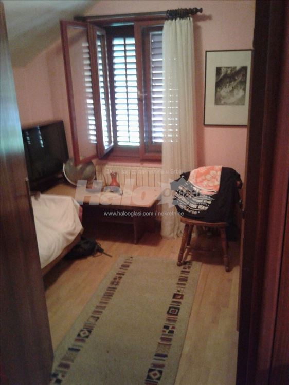 Izdajem stan u privatnoj kući — 3
