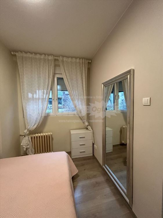 Izdajem stan u ul. Kralja Petra, Dorćol,43 kvm — 9