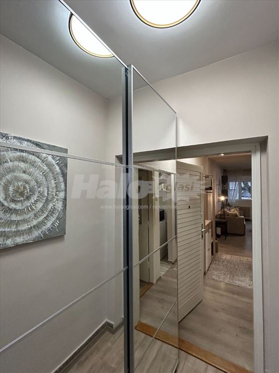 Izdajem stan u ul. Kralja Petra, Dorćol,43 kvm — 14