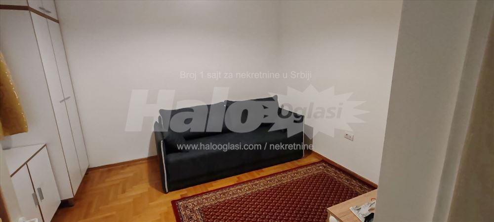 Izdajem stan u zasebnoj kuci — 2