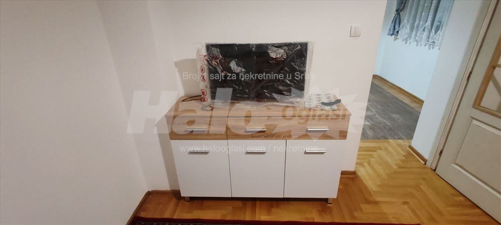 Izdajem stan u zasebnoj kuci — 4