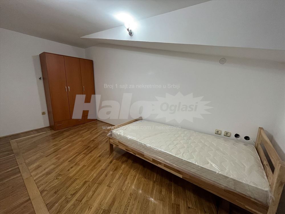 Izdajem stan u Zelezniku — 5