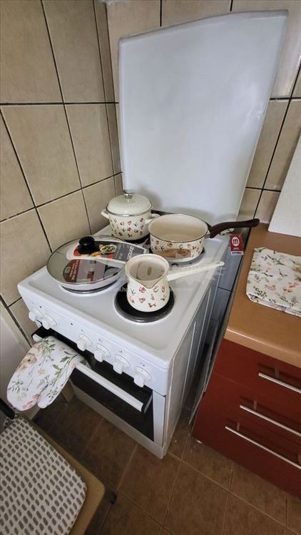 Izdajem stan u Zemunu sa uključenim troškovima — 6