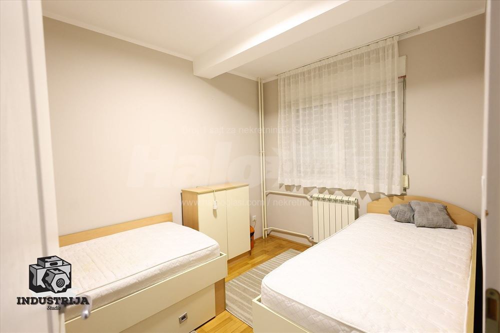 Izdajem stan – Voždovac (Vojvode Stepe) — 8