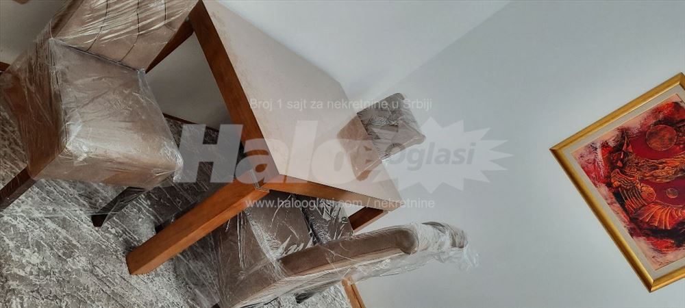 Izdajem stan Vracarski plato — 5