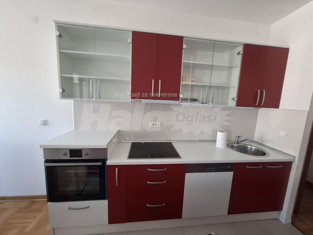 2 soban stan, Zira, Vuk, Centar, parking mesto — 7
