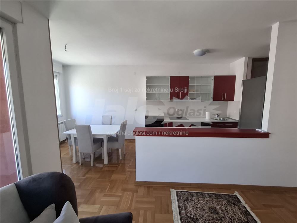 2 soban stan, Zira, Vuk, Centar, parking mesto — 8