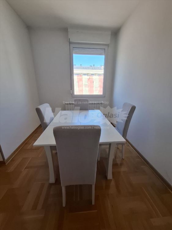 2 soban stan, Zira, Vuk, Centar, parking mesto — 10