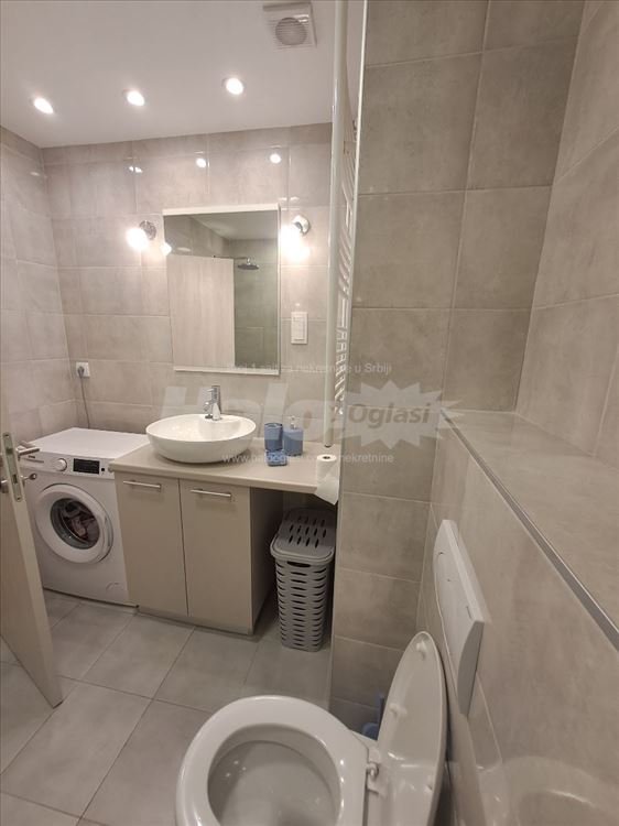 Izdajem stanu u Mirijevu 40m2 — 4