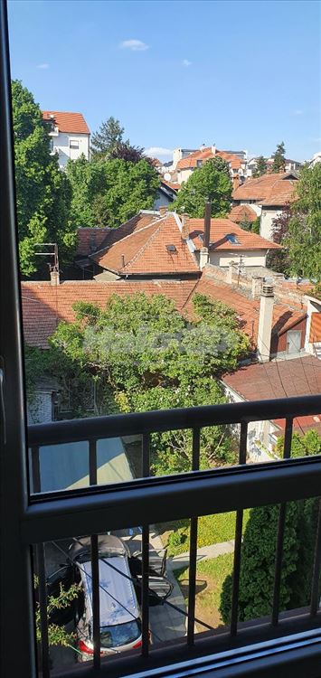 Izdajem svetlu Garsonjeru Lekino Brdo Mazuraniceva — 11