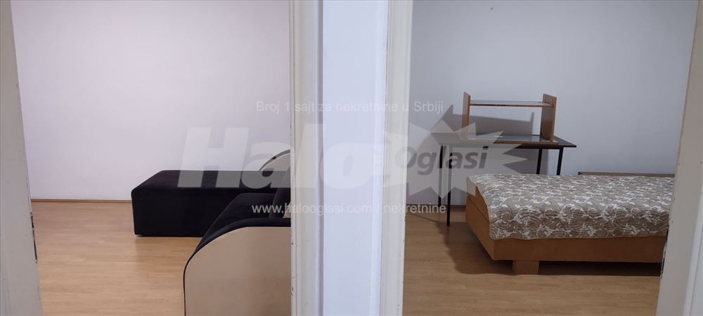 Izdajem trosoban stan od 60m2 — 7