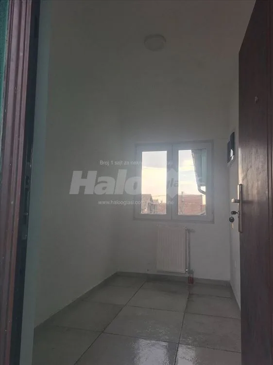 Izdajem trosoban stan u Borči — 3