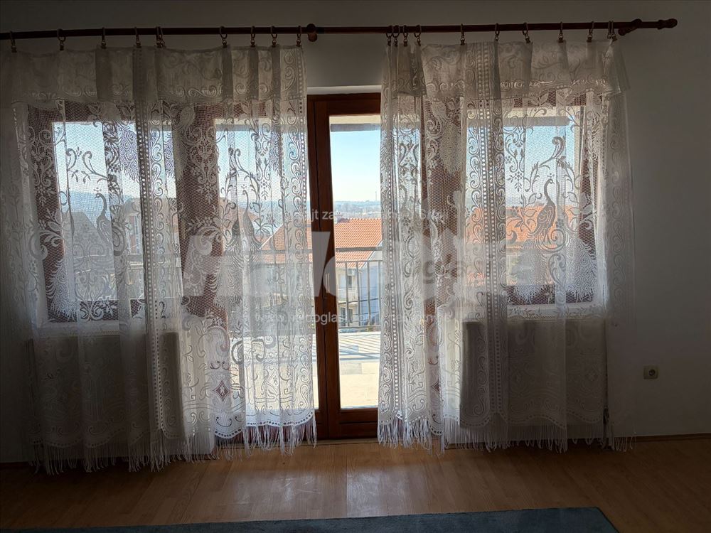 Izdajem trosoban stan u Visnjici — 6