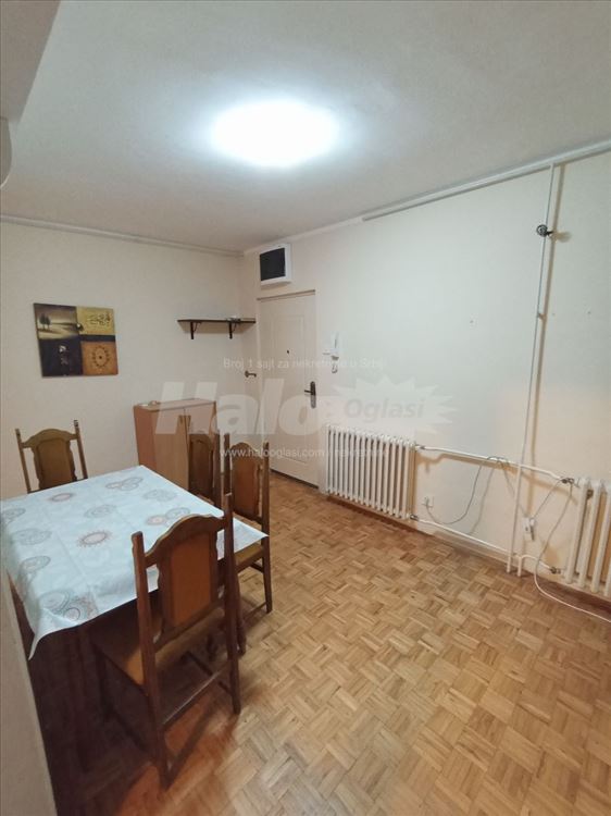 Izdajem u Milana Vujaklije — 2