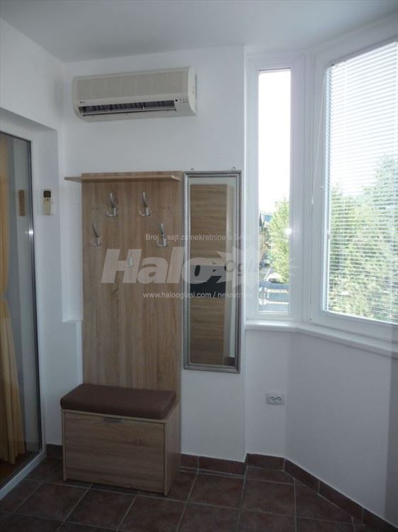 Izdajem Zaposlenoj Zenskoj Osobi jednosoban-40m2 — 6