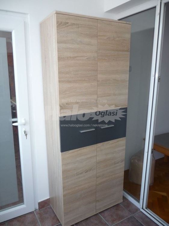 Izdajem Zaposlenoj Zenskoj Osobi jednosoban-40m2 — 7