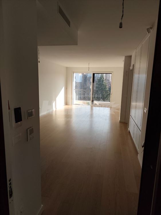 Izdajemo lux stan na ekskluzivnoj lokaciji od 115 — 5