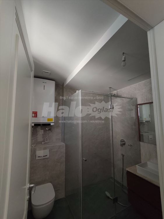 Izdajemo lux stan na ekskluzivnoj lokaciji od 115 — 8