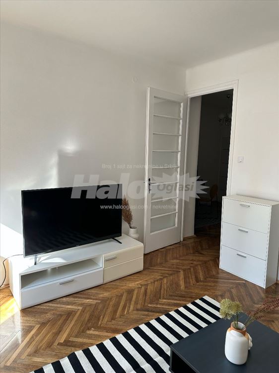 Izdajemo prelep stan u centru zvezdare — 6