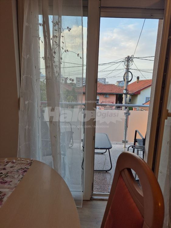 Izdajen nov namesten stan,Tuluz lotreka — 3