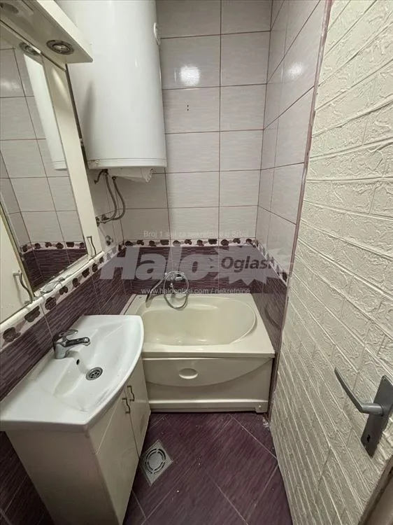 Izdavanje Centar Rakovica — 12