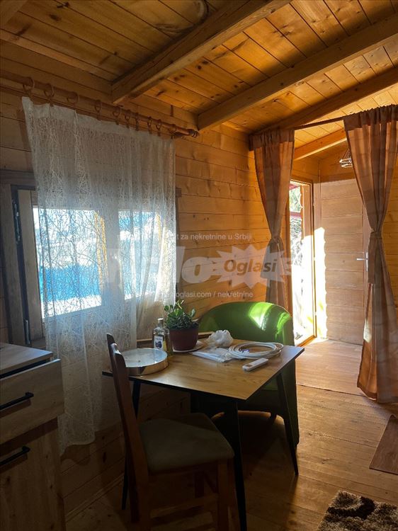 Izdavanje drvene kućice sa izolacijom — 3