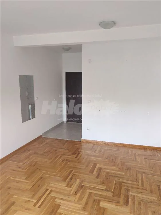 Izdavanje dvosobnog stana u Borci — 4
