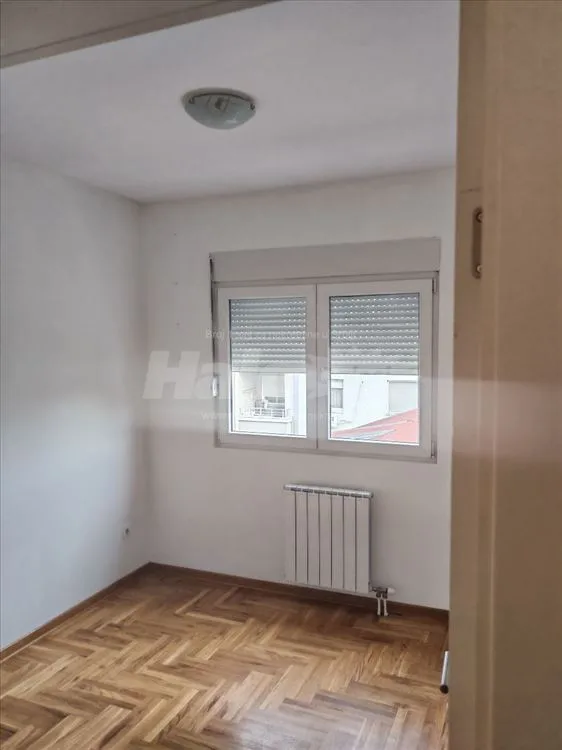 Izdavanje dvosobnog stana u Borci — 10