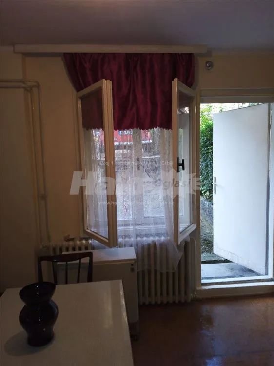 Izdavanje garsonjere — 3